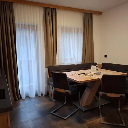 Apartament Ferienwohnung Nassfeld - Badestrand Inklusive