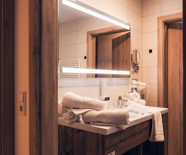 Ferienwohnung Nassfeld - Badestrand Inklusive Apartament Tröpolach