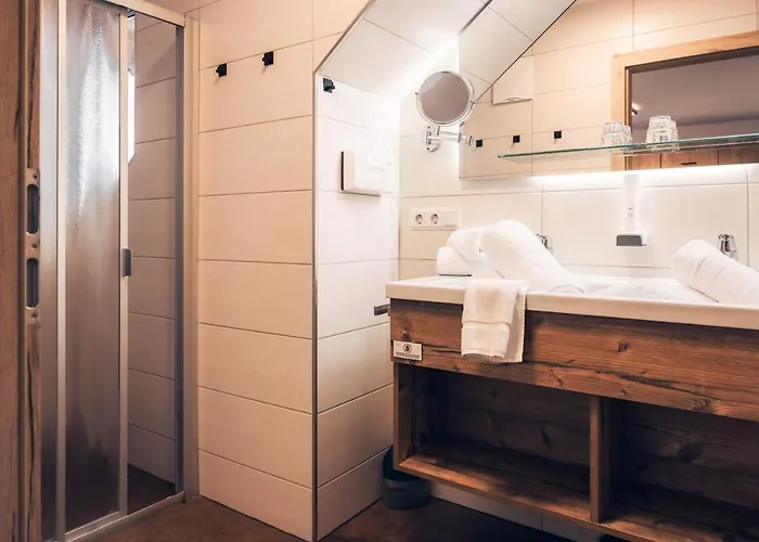 Ferienwohnung Nassfeld - Badestrand Inklusive Apartament Tröpolach