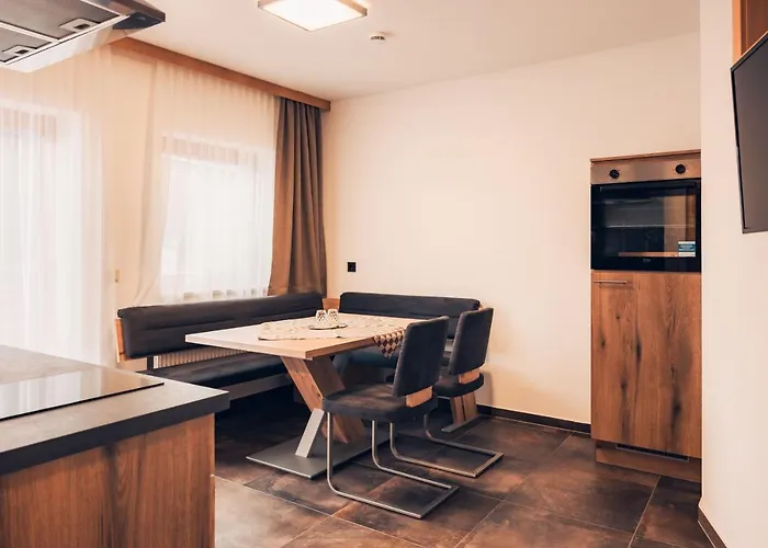 Ferienwohnung Nassfeld - Badestrand Inklusive * Tröpolach