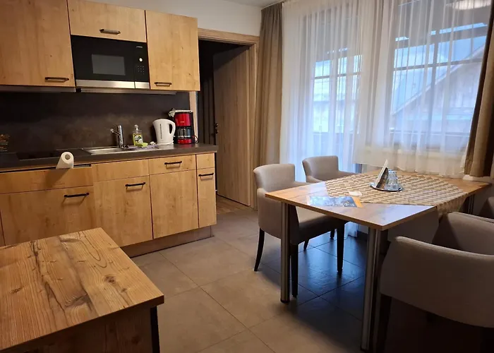 Ferienwohnung Nassfeld - Badestrand Inklusive