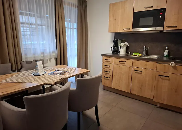 Ferienwohnung Nassfeld - Badestrand Inklusive Appartement *