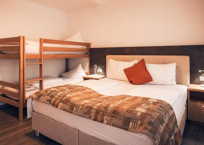 Ferienwohnung Nassfeld - Badestrand Inklusive شقة